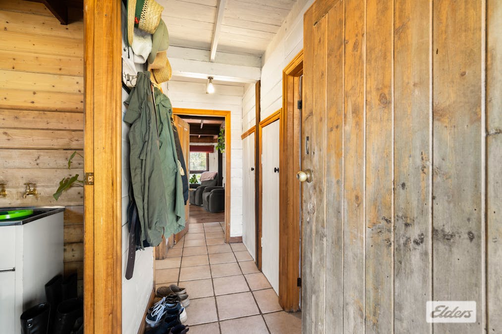 17 Grasshopper Lane, Sandy Creek, VIC, 3695 - Image 2