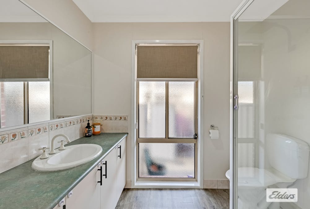 28 Pell Street, Howlong, NSW, 2643 - Image 10
