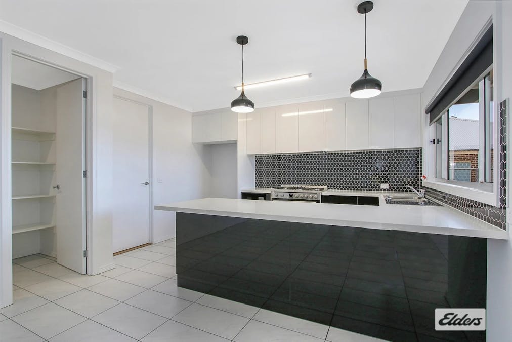60 Hillford Circuit, Thurgoona, NSW, 2640 - Image 5