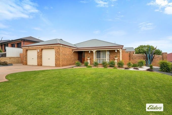 12 MacKenzie Crescent, Wodonga, VIC, 3690 - Image 1