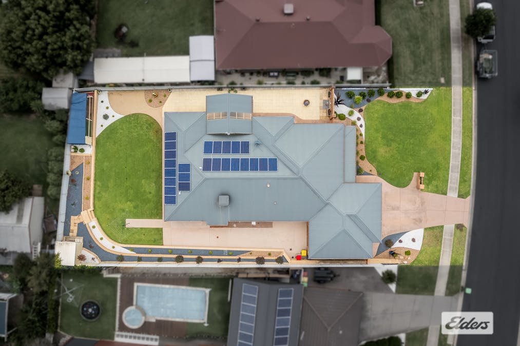 12 MacKenzie Crescent, Wodonga, VIC, 3690 - Image 18