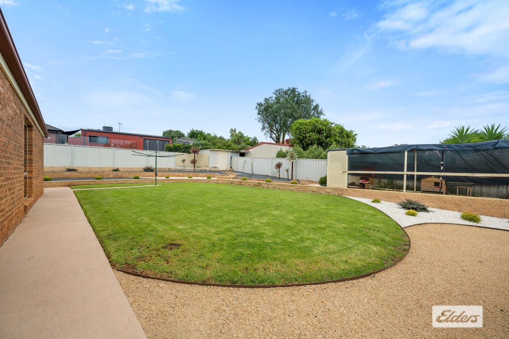 12 MacKenzie Crescent, Wodonga, VIC, 3690 - Image 16