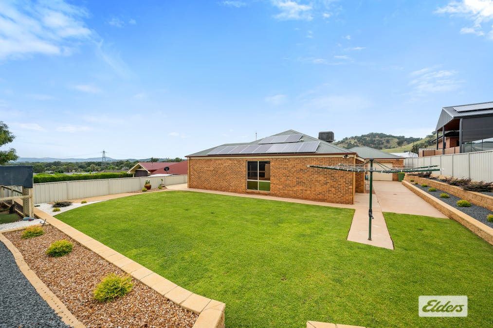 12 MacKenzie Crescent, Wodonga, VIC, 3690 - Image 17