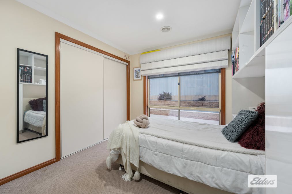 12 MacKenzie Crescent, Wodonga, VIC, 3690 - Image 9