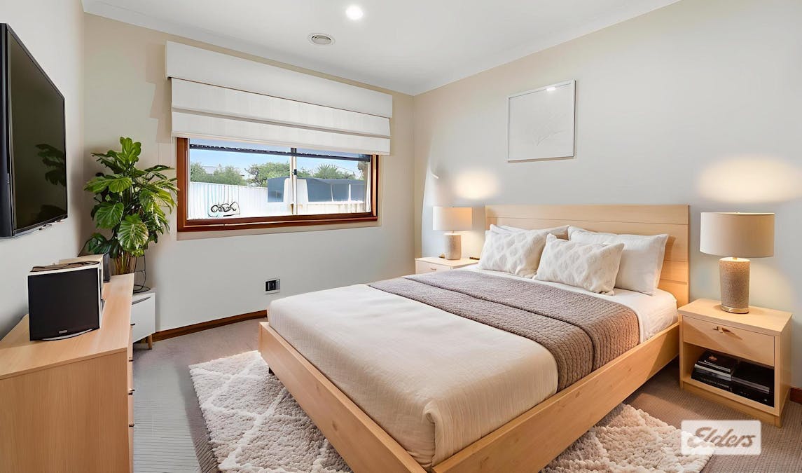 12 MacKenzie Crescent, Wodonga, VIC, 3690 - Image 11