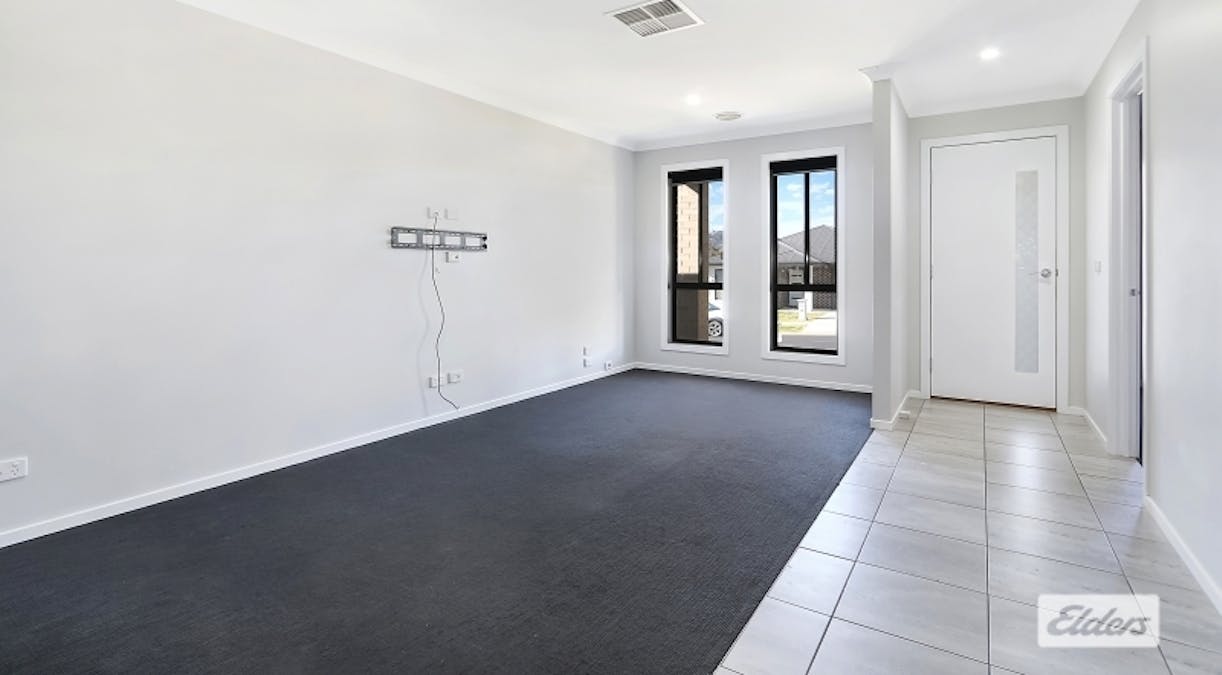 14 Gurney Crescent, Wodonga, VIC, 3690 - Image 2