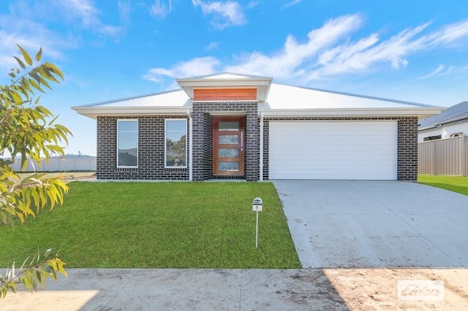 9 Birchall Crescent, Leneva, VIC, 3691 - Image 1