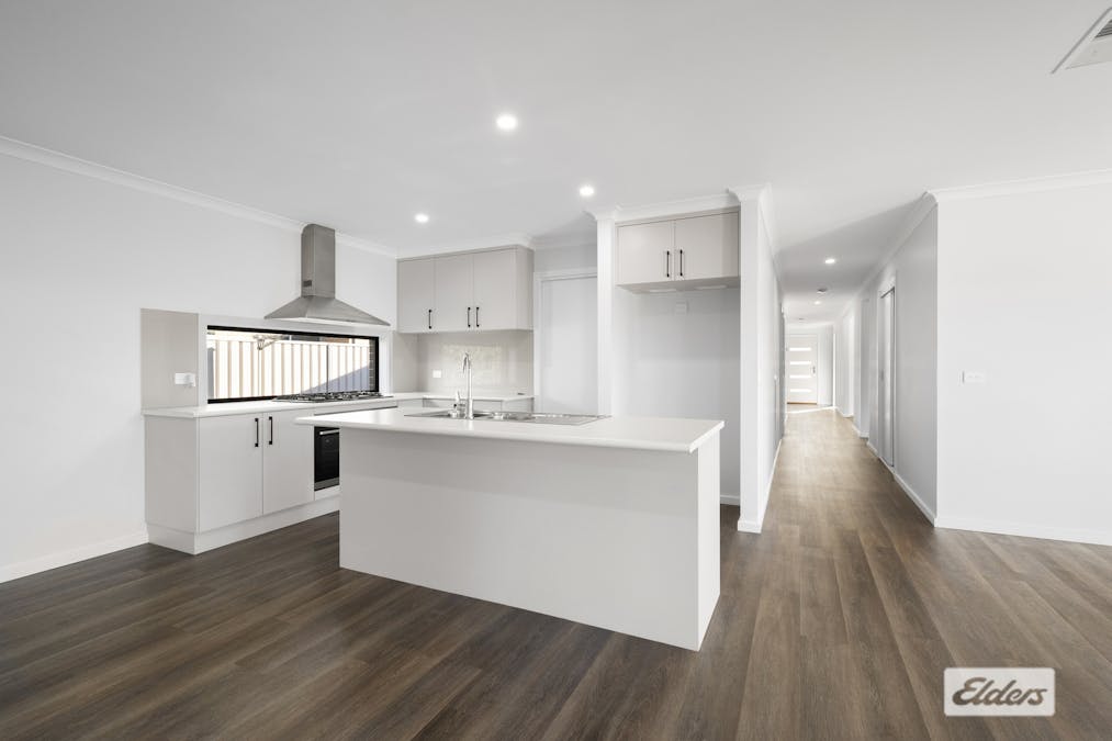 15 Beadsworth Street, Baranduda, VIC, 3691 - Image 4