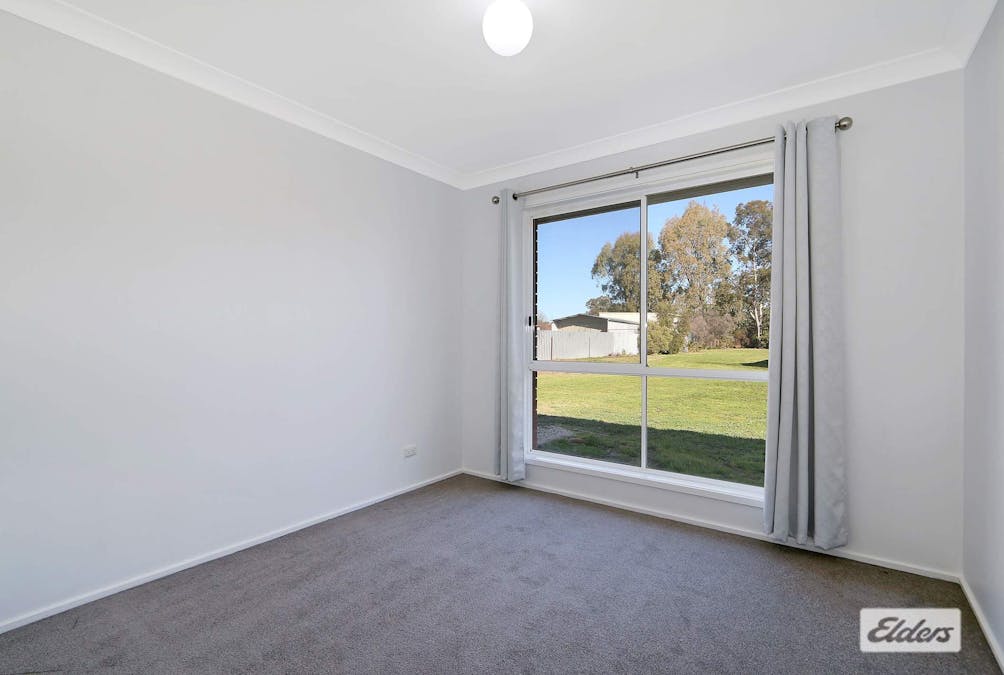 172 Clarke Street, Howlong, NSW, 2643 - Image 6