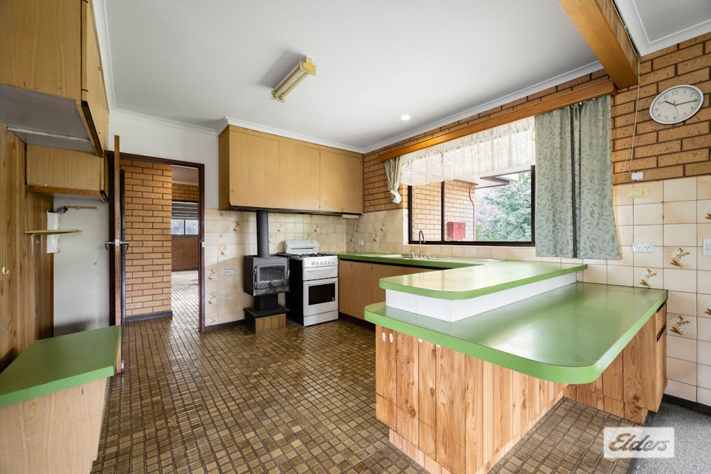 2-4 Epsom Road, Chiltern, VIC, 3683 - Image 9