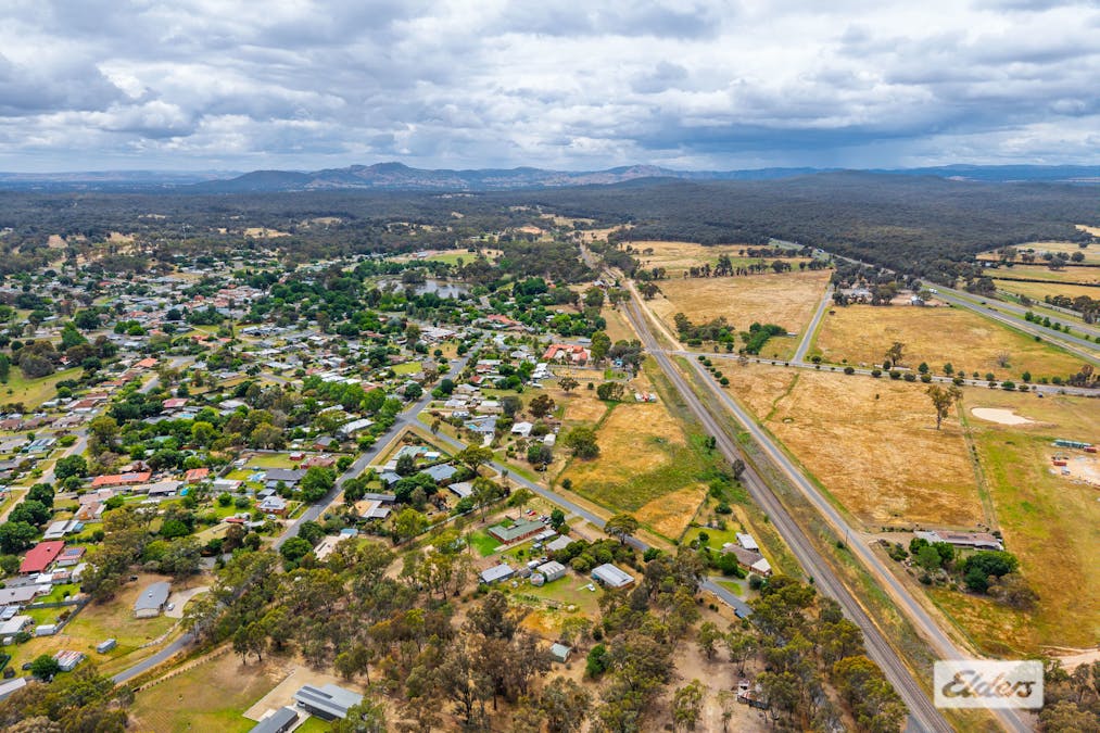 2-4 Epsom Road, Chiltern, VIC, 3683 - Image 23