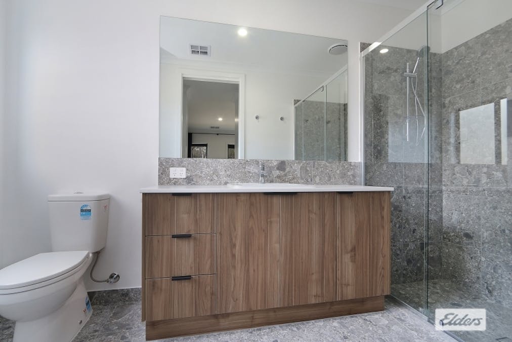 19 Axford Boulevard, Wodonga, VIC, 3690 - Image 3