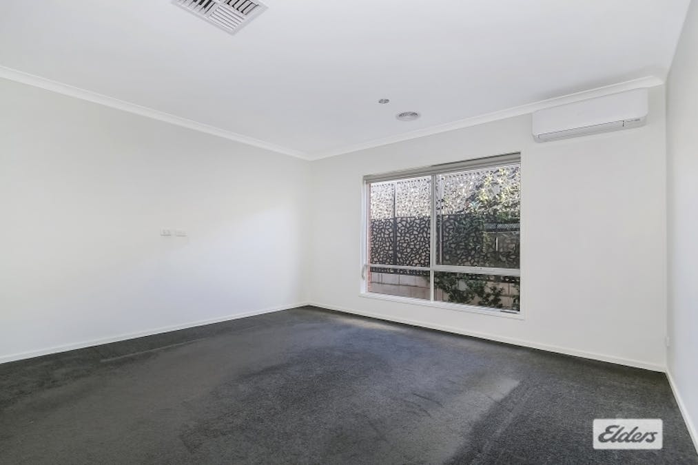 11 Gurney Crescent, Wodonga, VIC, 3690 - Image 4