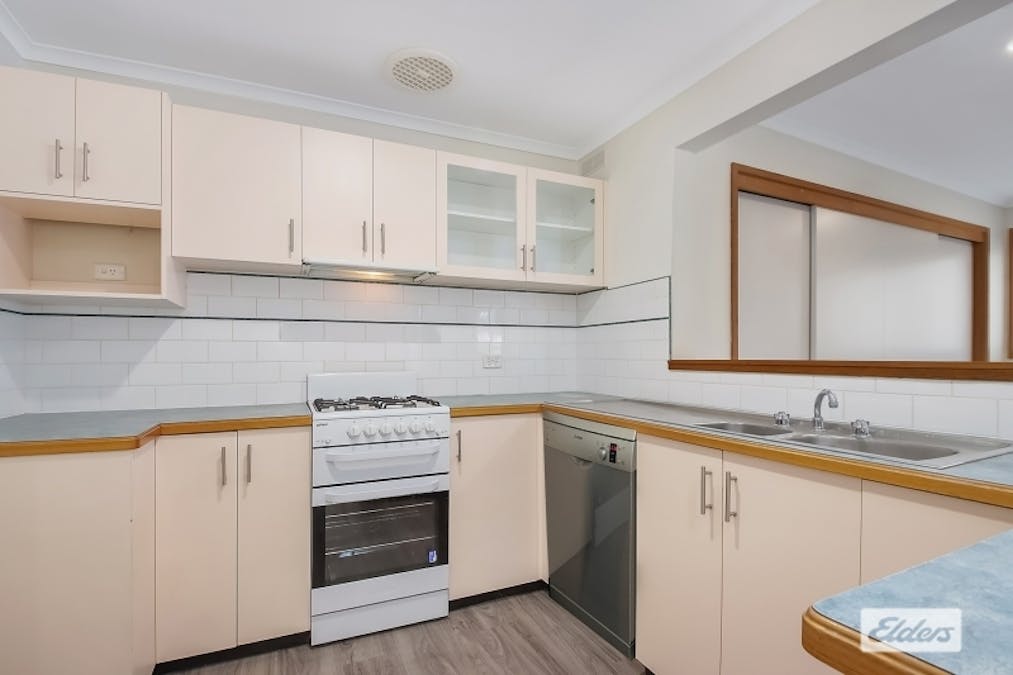 4 Bourke Crescent, Wodonga, VIC, 3690 - Image 4