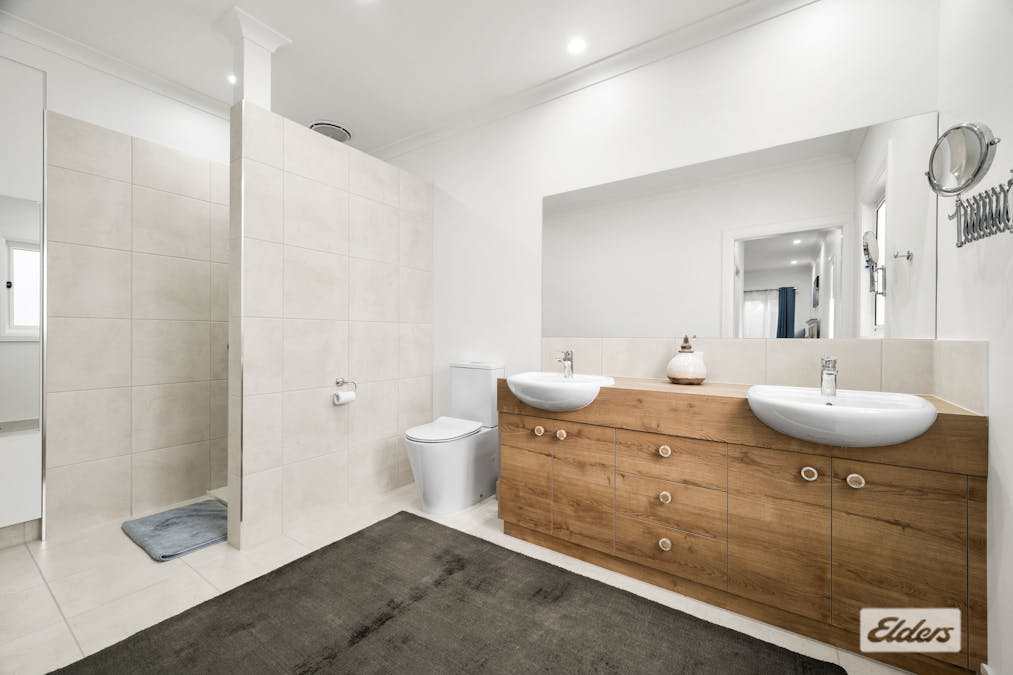 11 Gordon Street, Wodonga, VIC, 3690 - Image 15