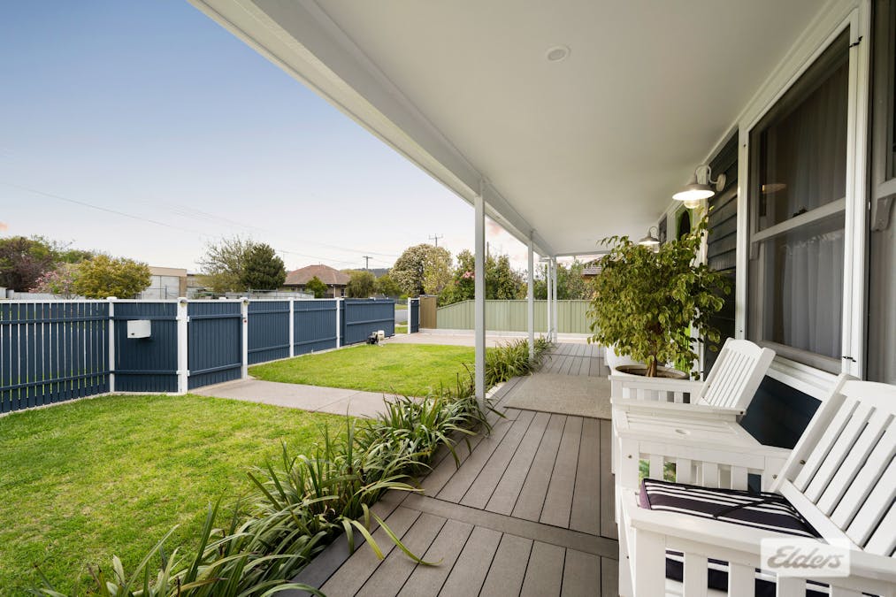 11 Gordon Street, Wodonga, VIC, 3690 - Image 3