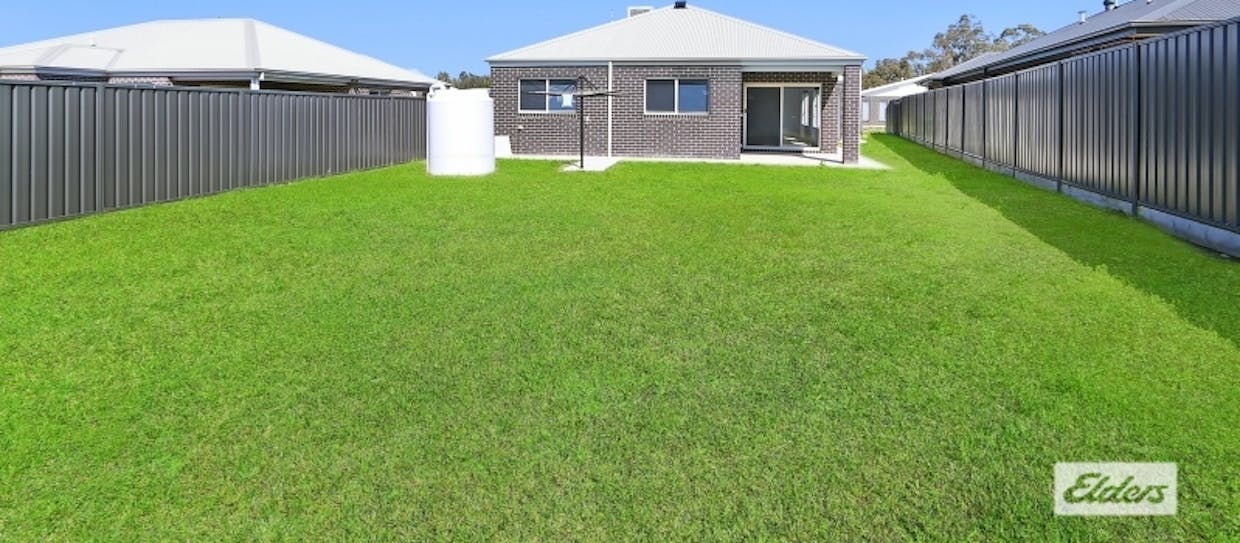 39 Clare Circuit, Thurgoona, NSW, 2640 - Image 9