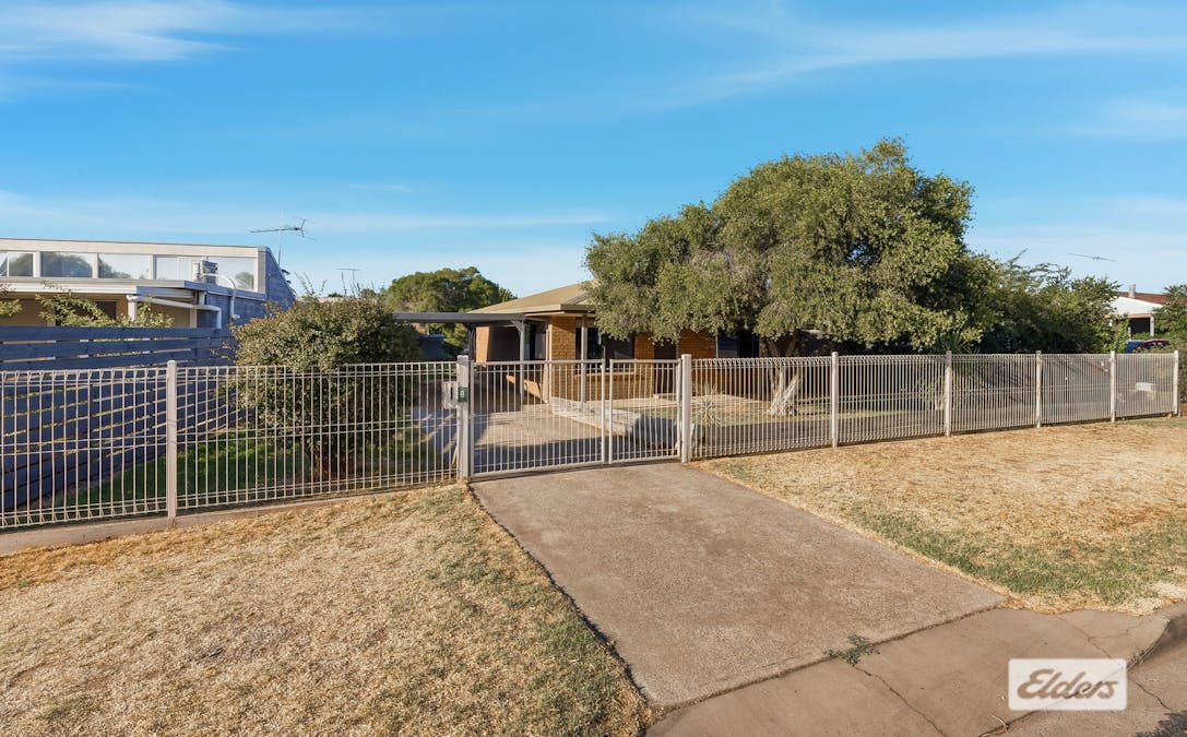 9 Gallipoli Street, Corowa, NSW, 2646 - Image 1