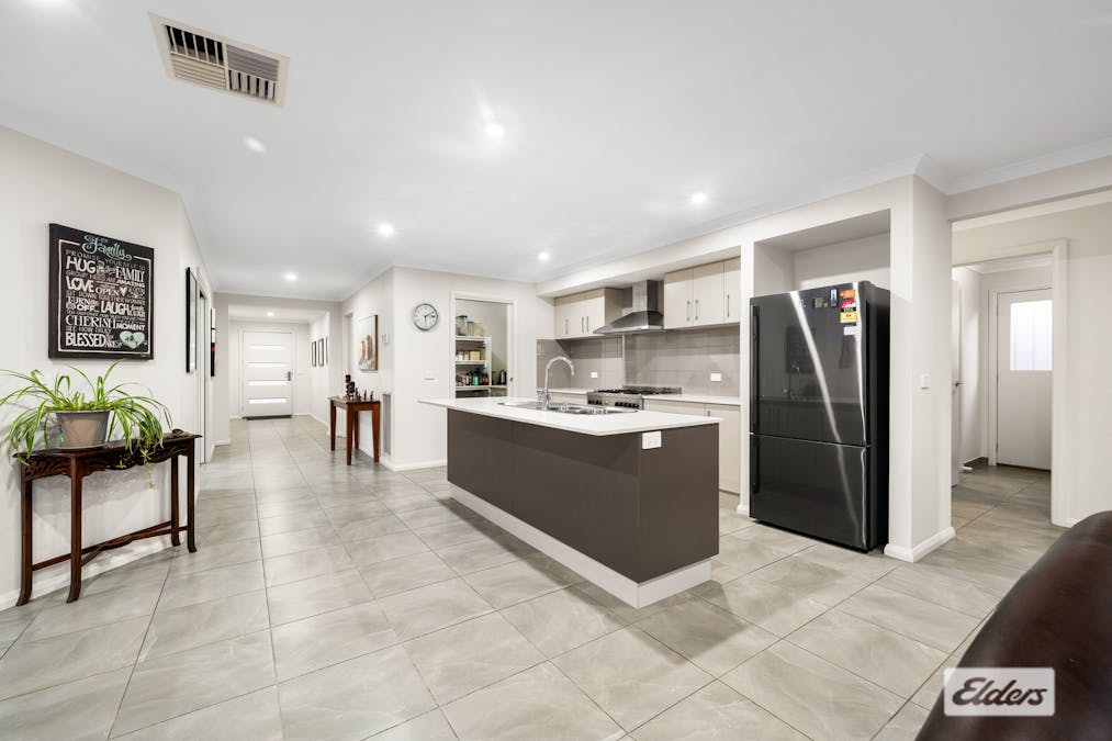 28 Grieve Way, Wodonga, VIC, 3690 - Image 7