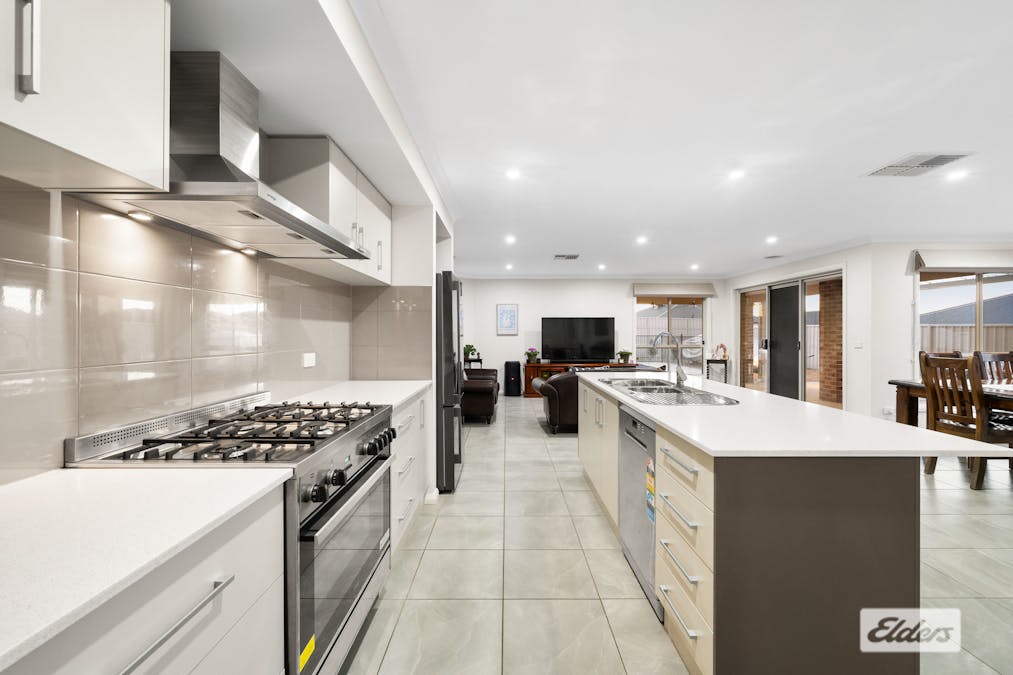 28 Grieve Way, Wodonga, VIC, 3690 - Image 5