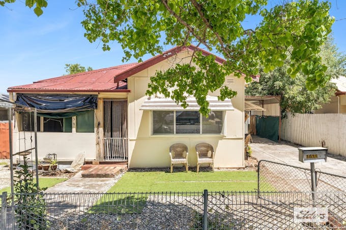 1039 Barooga Street, North Albury, NSW, 2640 - Image 1