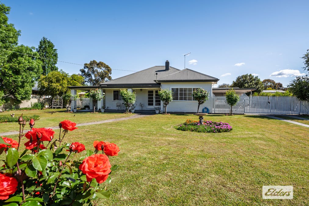 11 High Street, Chiltern, VIC, 3683 - Image 1