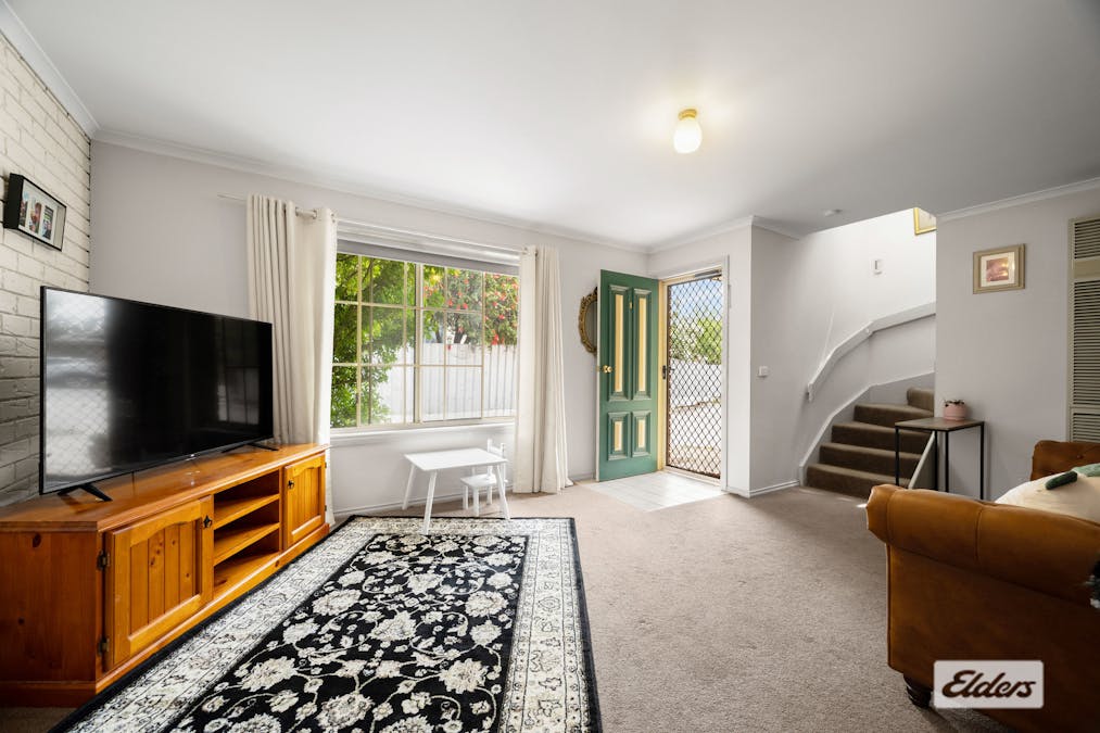 1/433 McDonald Road, Lavington, NSW, 2641 - Image 2