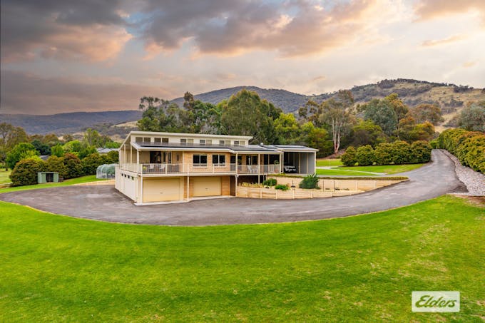 72 Michelle Drive, Kiewa, VIC, 3691 - Image 1