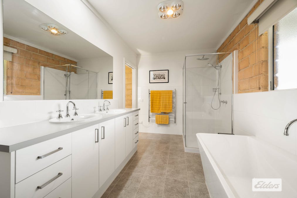 72 Michelle Drive, Kiewa, VIC, 3691 - Image 15