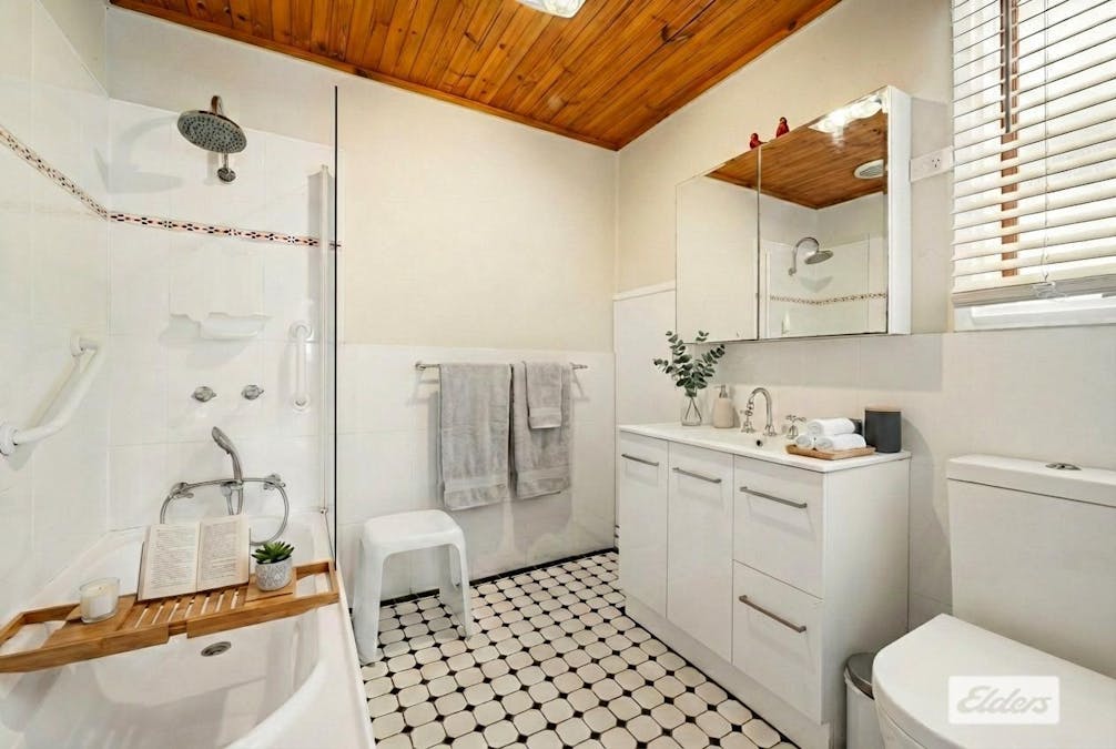 41-43 Howlong Road, Rutherglen, VIC, 3685 - Image 10