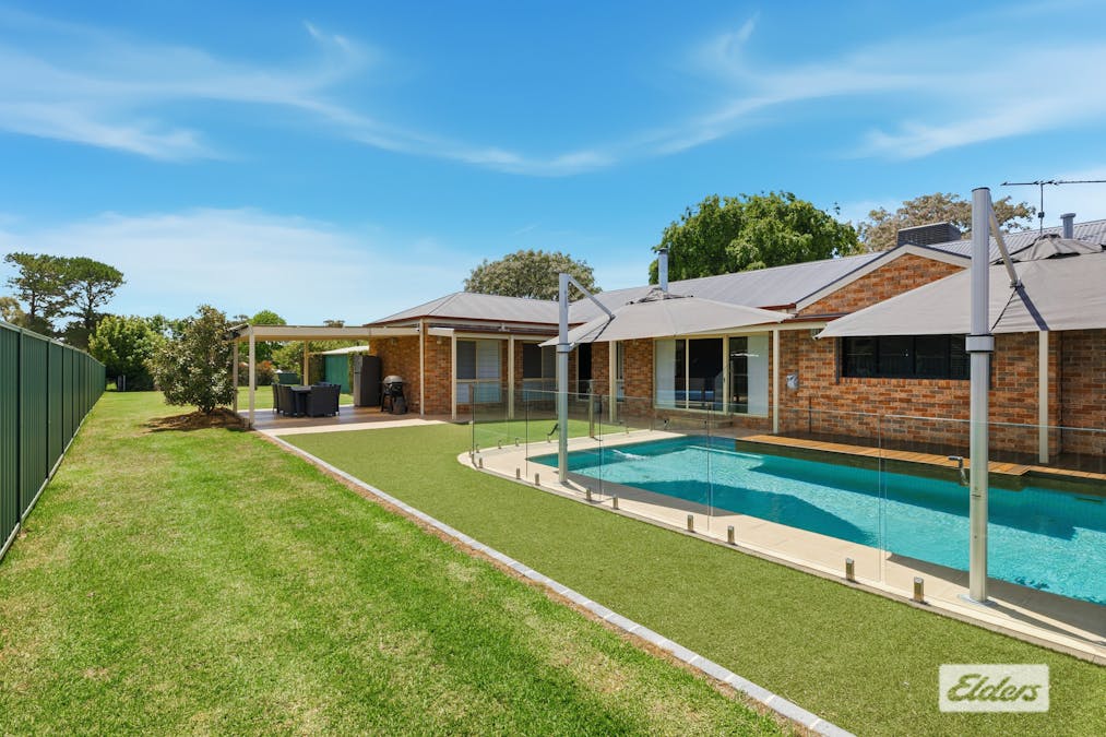 9 Pell Street, Howlong, NSW, 2643 - Image 24