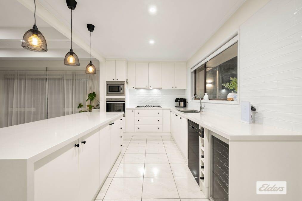 536 Moffat Street, Lavington, NSW, 2641 - Image 10