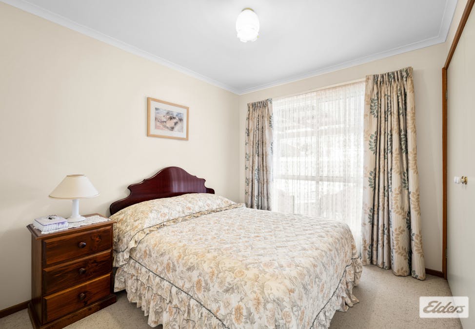 12 Pinot Crescent, Corowa, NSW, 2646 - Image 11