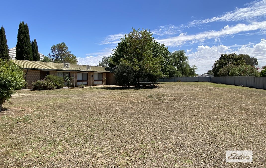 2/113-115 Bank Street, Howlong, NSW, 2643 - Image 3