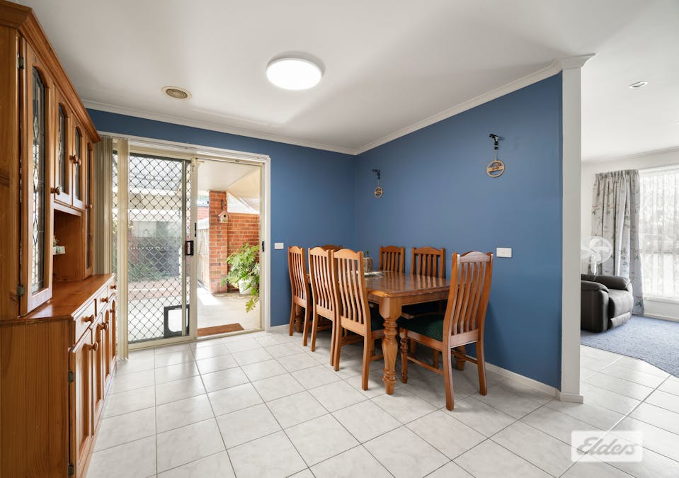 11 Sonia Court, West Wodonga, VIC, 3690 - Image 5