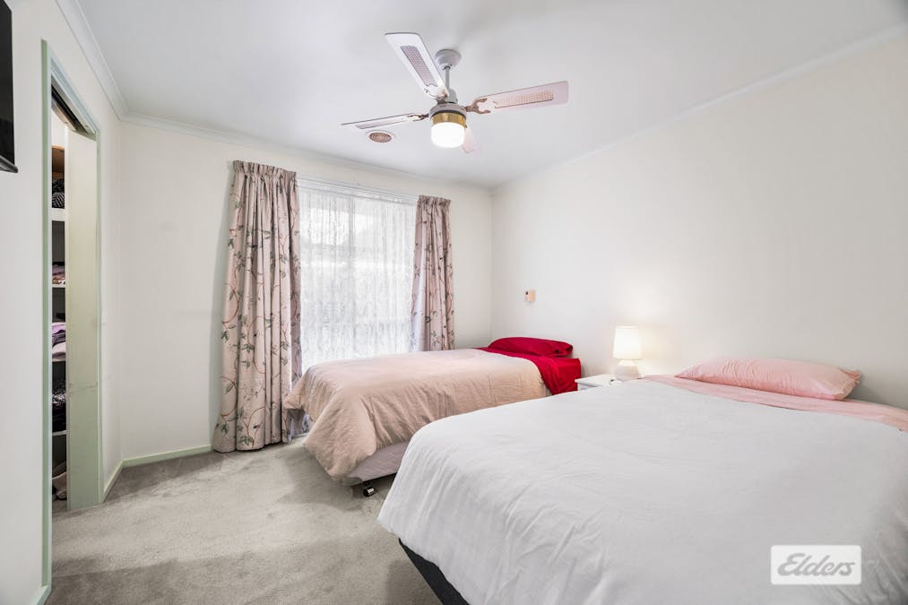 11 Sonia Court, West Wodonga, VIC, 3690 - Image 8