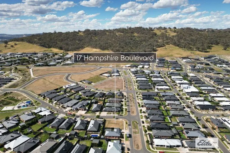 17 Hampshire Boulevard, Leneva, VIC, 3691 - Image 2