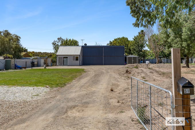 51 Barber Street, Chiltern, VIC, 3683 - Image 1