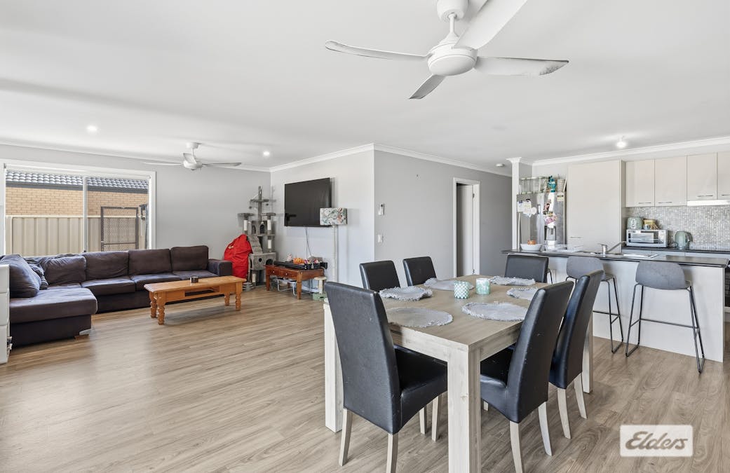 9 Chisnall Street, Corowa, NSW, 2646 - Image 5