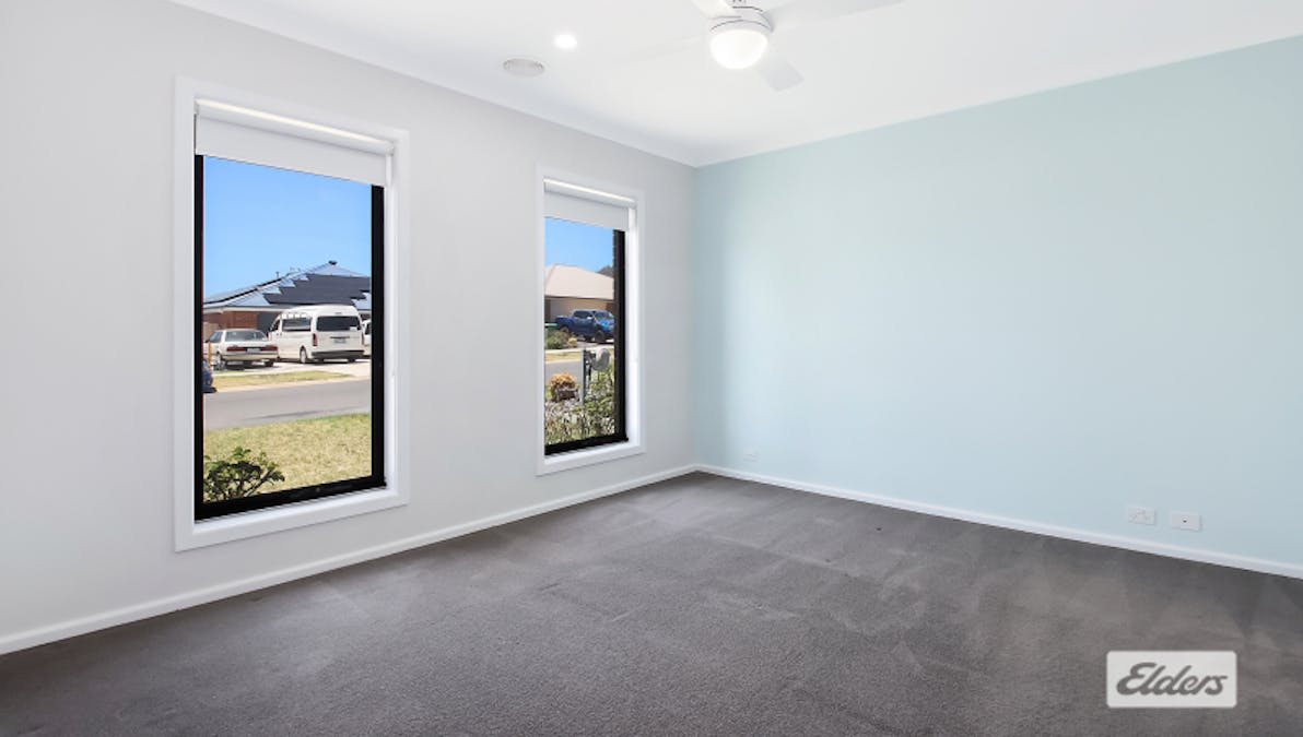 42 Ruthven Circuit, Wodonga, VIC, 3690 - Image 7