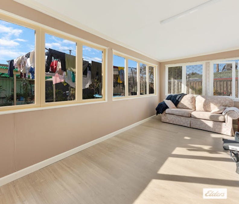 12 Dalgleish Street, Wodonga, VIC, 3690 - Image 5