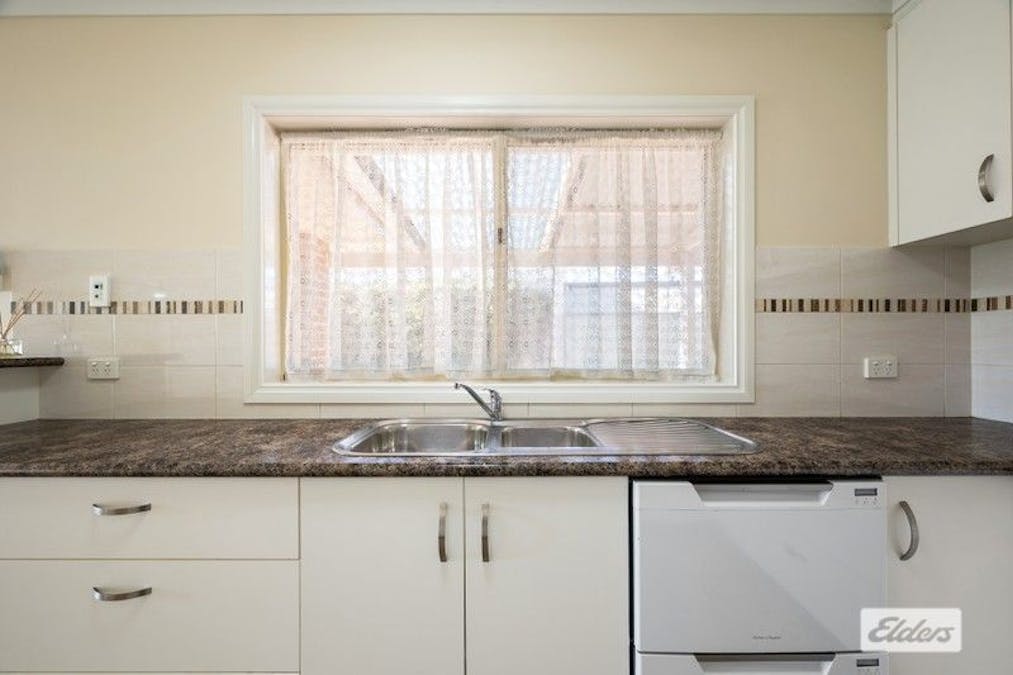 1 Carlyle Court, Rutherglen, VIC, 3685 - Image 7