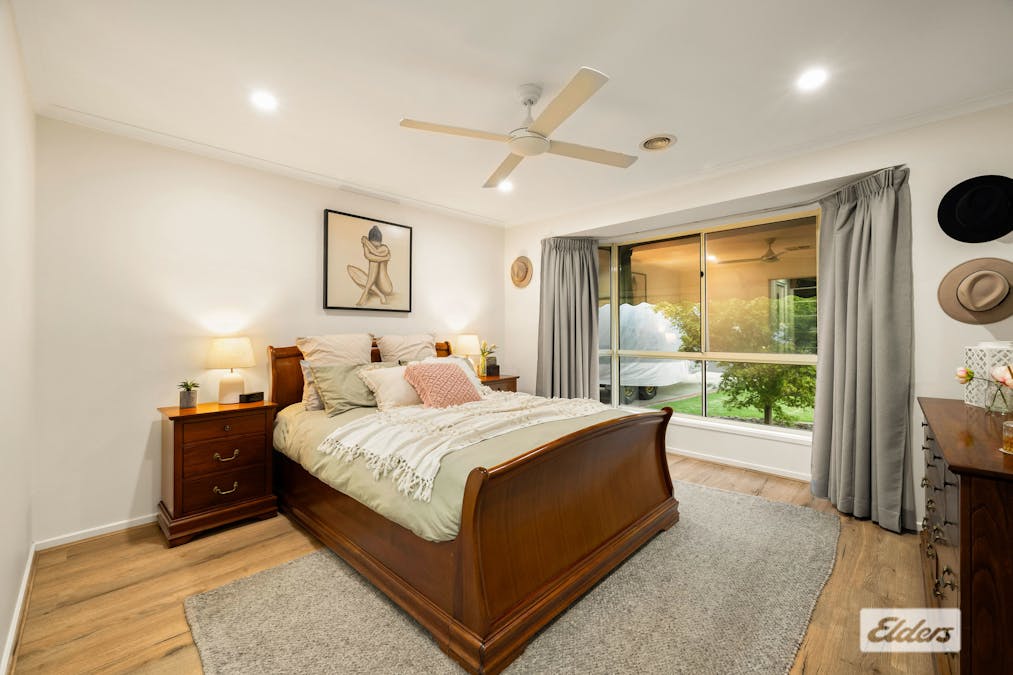 41 Dalton Avenue, West Wodonga, VIC, 3690 - Image 13