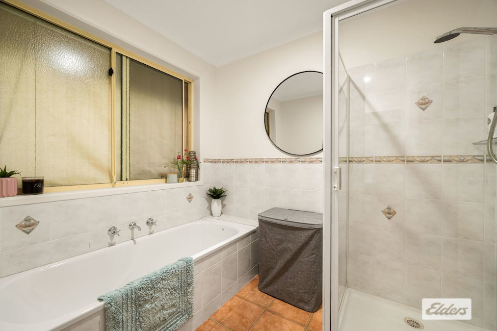 41 Dalton Avenue, West Wodonga, VIC, 3690 - Image 16