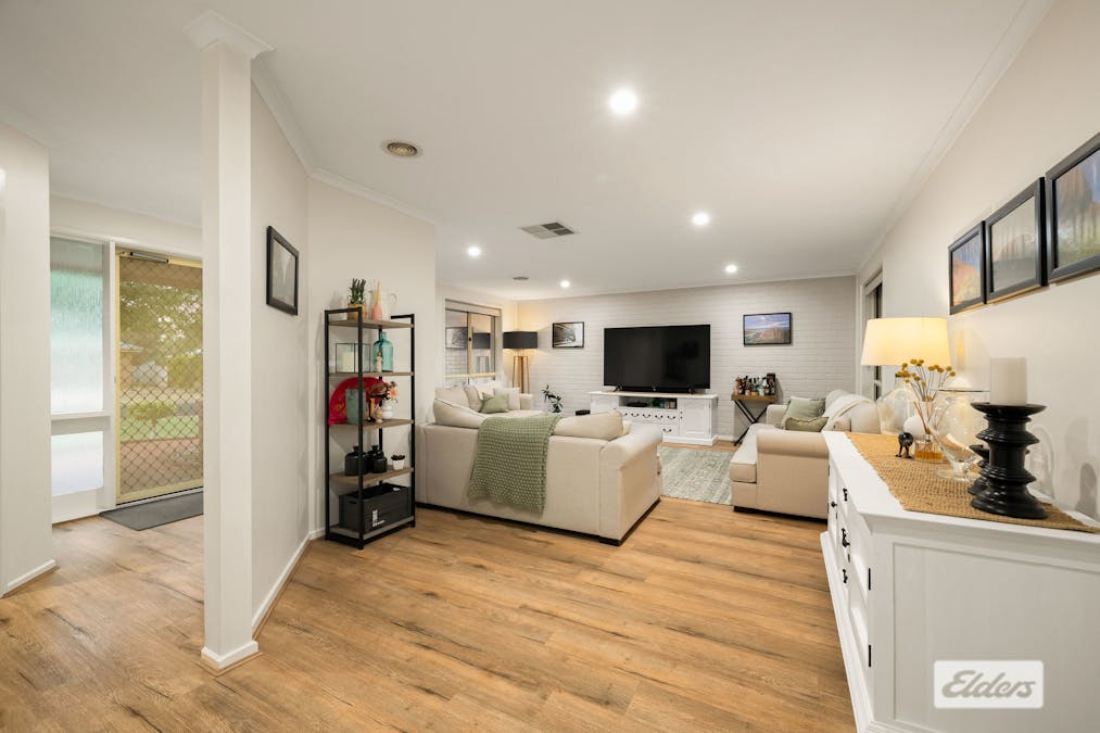 41 Dalton Avenue, West Wodonga, VIC, 3690 - Image 9