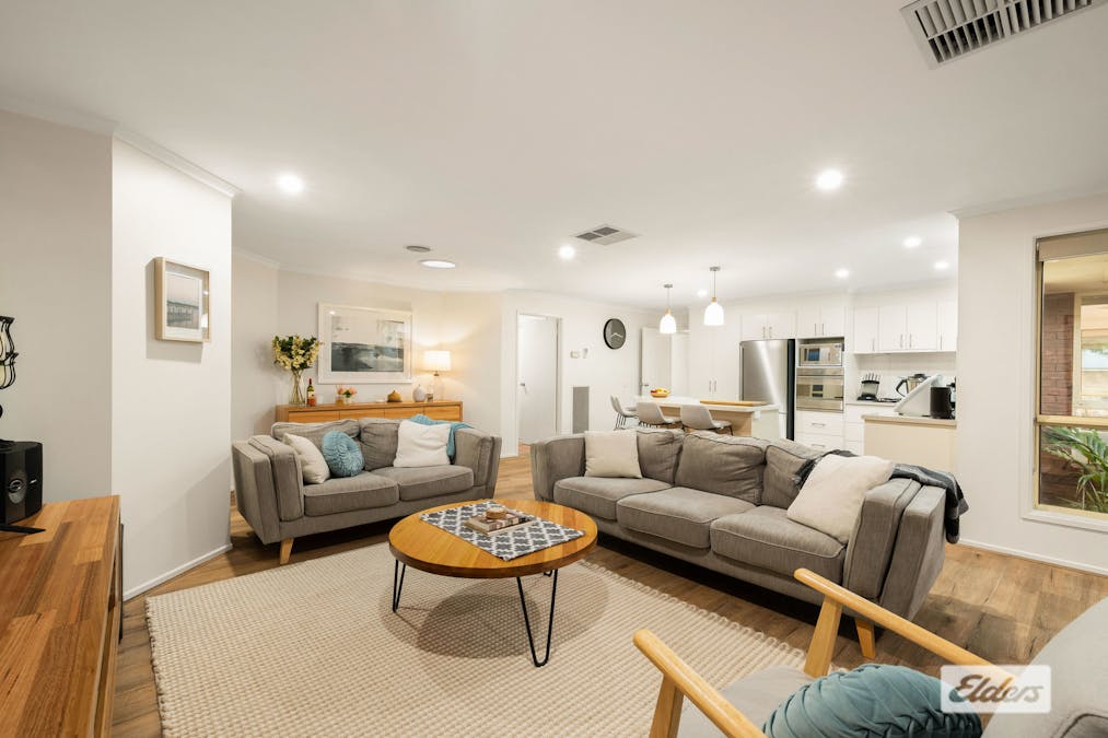 41 Dalton Avenue, West Wodonga, VIC, 3690 - Image 6