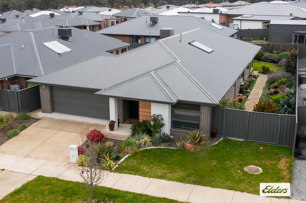 21 Hampshire Boulevard , Leneva, VIC, 3691 - Image 14