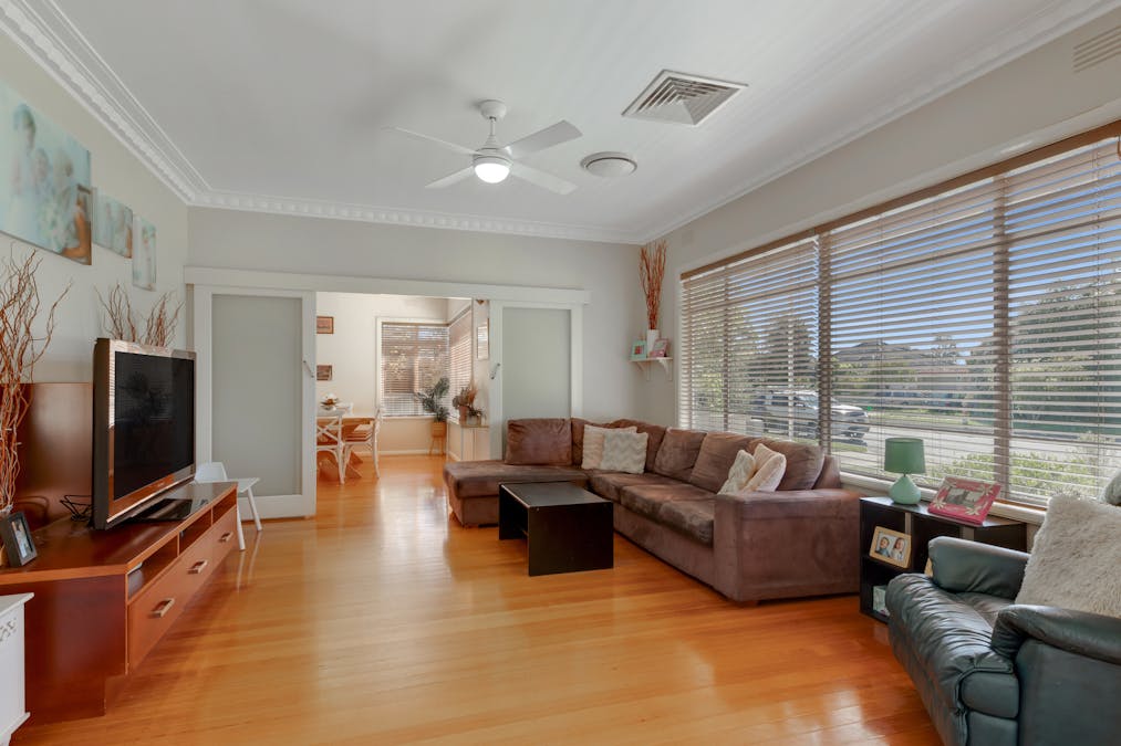 33 Leonard Street, Wodonga, VIC, 3690 - Image 4