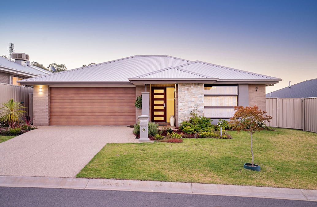 6 Gurney Crescent, Wodonga, VIC, 3690 - Image 1