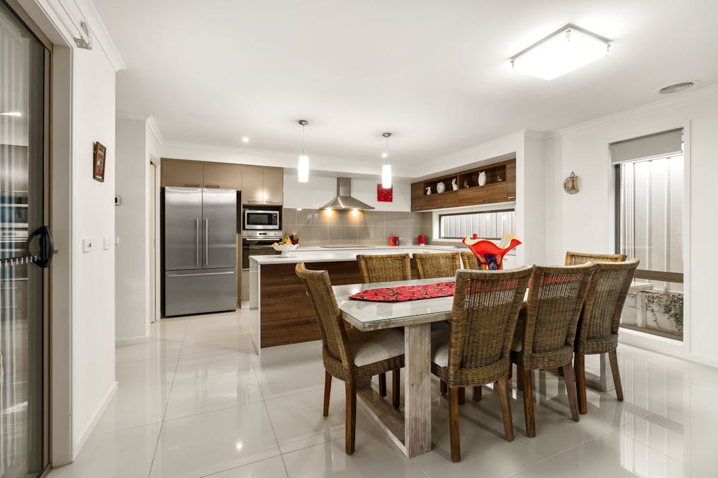 6 Gurney Crescent, Wodonga, VIC, 3690 - Image 5
